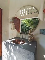 Media Luna Hostel Baru