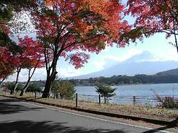 Kawaguchiko Pension Woodstock