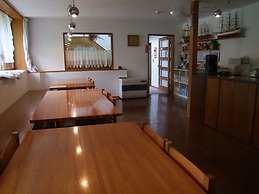 Kawaguchiko Pension Woodstock