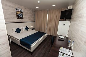 City Fox Hotel