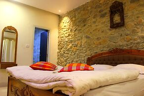 Toppers corner-A Boutique Garden Resort