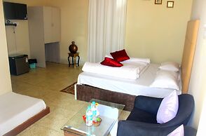 Toppers corner-A Boutique Garden Resort