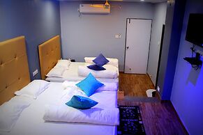 Toppers corner-A Boutique Garden Resort