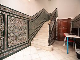 Arc House Sevilla - Hostel