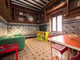 Arc House Sevilla - Hostel