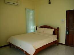 Suanluang Garden View Resort