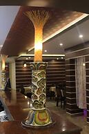 The Lindsay Cheu Den