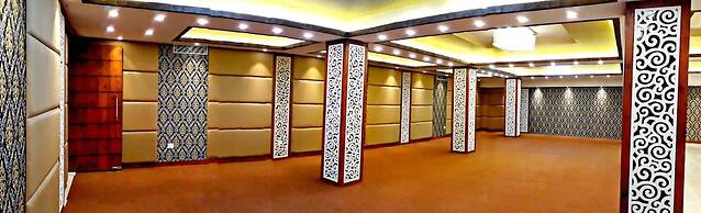 The Lindsay Cheu Den