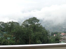 The Lindsay Cheu Den