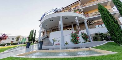 Aquila Hotel