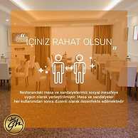 Goldhan Hotel