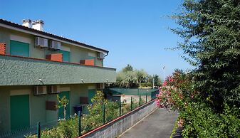 Residence Long Beach Village