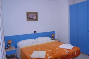 Residence Long Beach Village