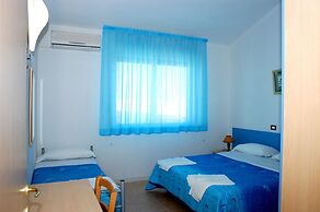 Residence Long Beach Village