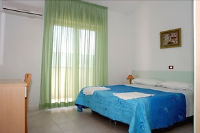 Residence Long Beach Village