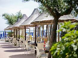 Residence Long Beach Village