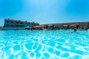 Residence Long Beach Village