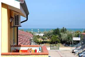 Residence Long Beach Village