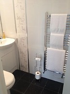 Glenlyon Bed and Breakfast