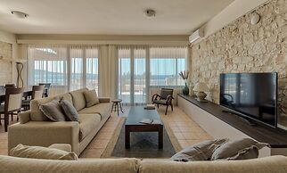 Ananta Blue Residence