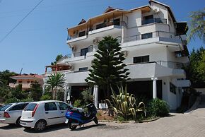 Hotel Freskia