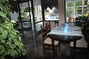 Hotel Freskia
