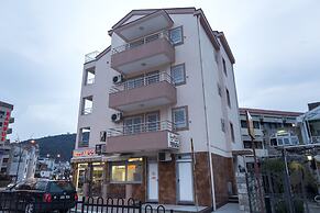 SMS Apartments