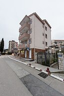 SMS Apartments