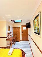 Europa House Hotel