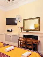 Europa House Hotel