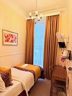 Europa House Hotel