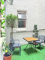 Europa House Hotel