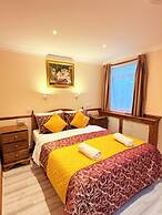 Europa House Hotel
