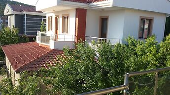 Ayvalik Camlik Villalari