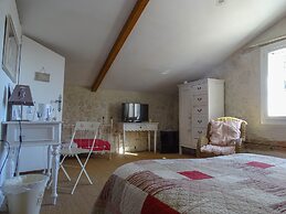 Clos St Pierre de Fraisse