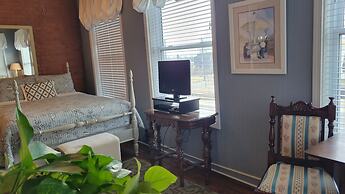 1890 Williams House Inn