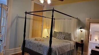 1890 Williams House Inn