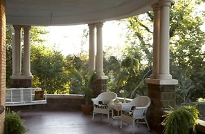 1890 Williams House Inn