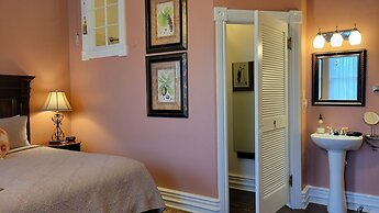 1890 Williams House Inn