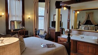 1890 Williams House Inn