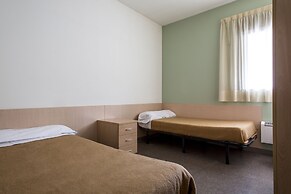 Residencia Universitaria Resa As Burgas - Centro Adscrito a REAJ - Cam