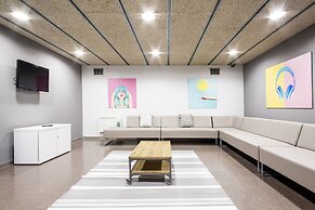 Residencia Universitaria Resa As Burgas - Centro Adscrito a REAJ - Cam