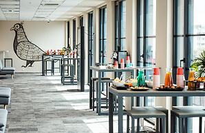 The Originals Boutique, Hôtel Maison Montmartre Paris Les Puces