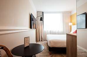 The Originals Boutique, Hôtel Maison Montmartre Paris Les Puces