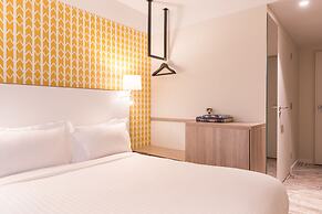 The Originals Boutique, Hôtel Maison Montmartre Paris Les Puces