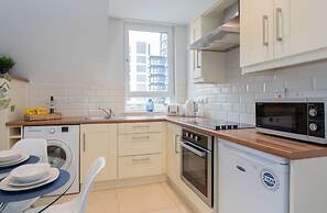 Central Belfast Apartments: 7 Camden Street