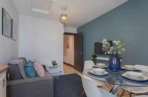 Central Belfast Apartments: 7 Camden Street