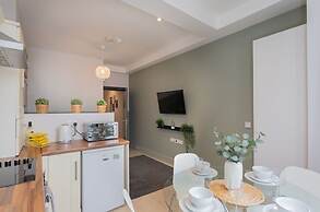 Central Belfast Apartments: 7 Camden Street