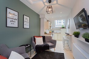 Central Belfast Apartments: 7 Camden Street