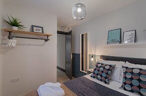 Central Belfast Apartments: 7 Camden Street